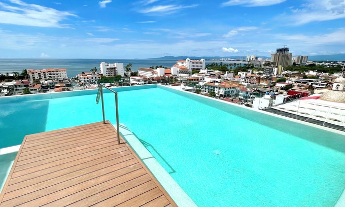 Colonia 5 de Diciembre Apartment | Relax & Enjoy! Downtown and the beach steps away.