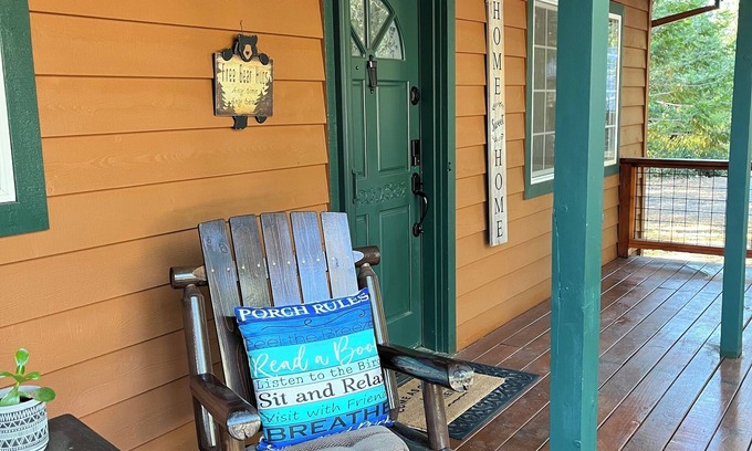 Twain Harte House | Relax in the heart of Twain Harte - TH lake access