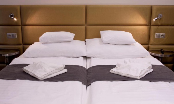 Gyor Bed & Breakfast | Relax Panzió