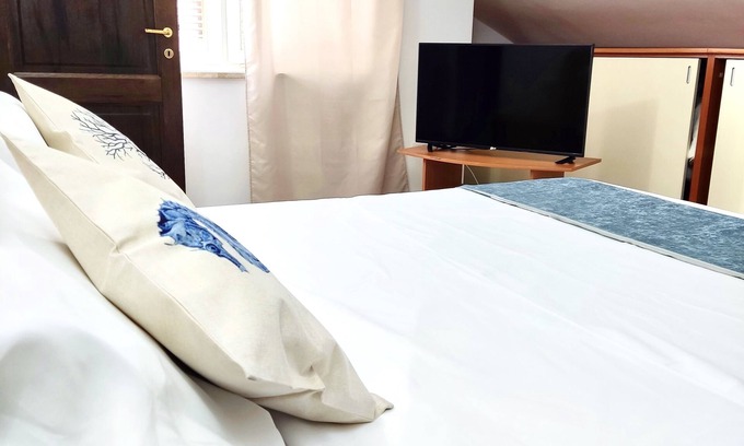 Sant'Antioco Apartment | Relax&quiet house " within reach of the sea" house in Sant'antioco