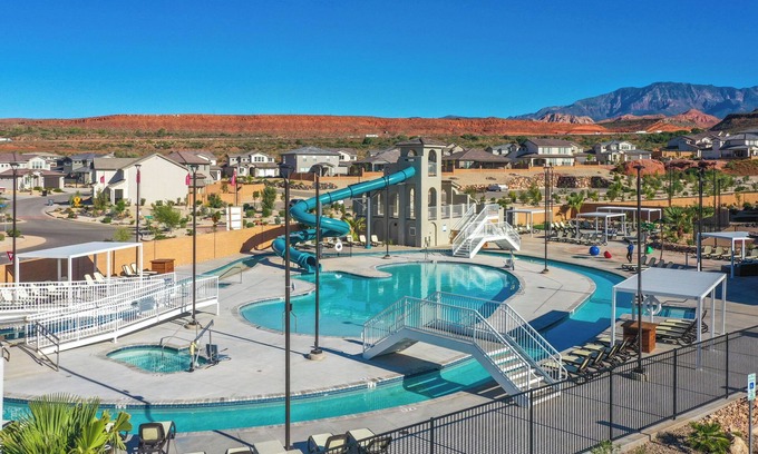 Washington House | Relax-St. George: Pool, Hot tubs, Nintendo switch, Pickleball & Family Friendly!