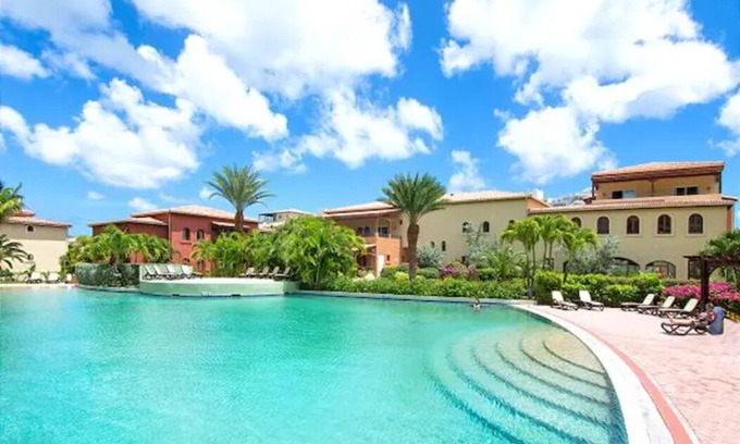 Maho Apartment | Relax with the entire family at this peaceful place to stay