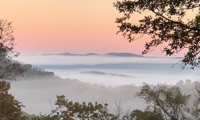Eureka Springs House | Relaxing 4-BR, Great View, near Beaver Lake and Leatherwood Trails