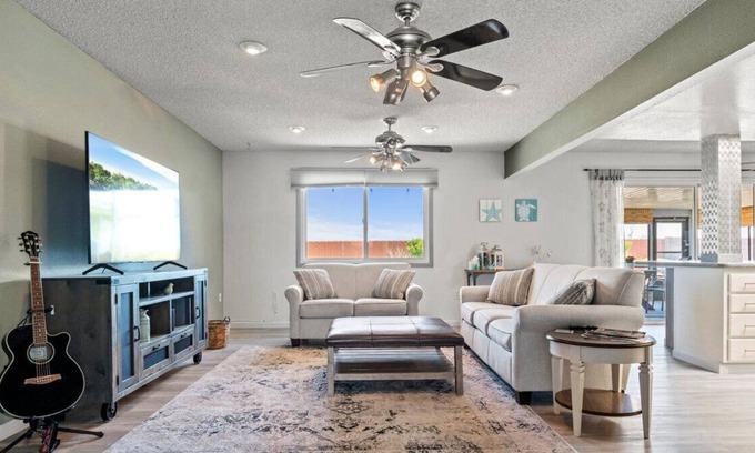 Sun City West House | Relaxing Getaway In Sun City 55+ Golf Community!