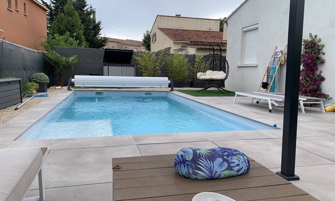 Les Angles House | Relaxing house with pool