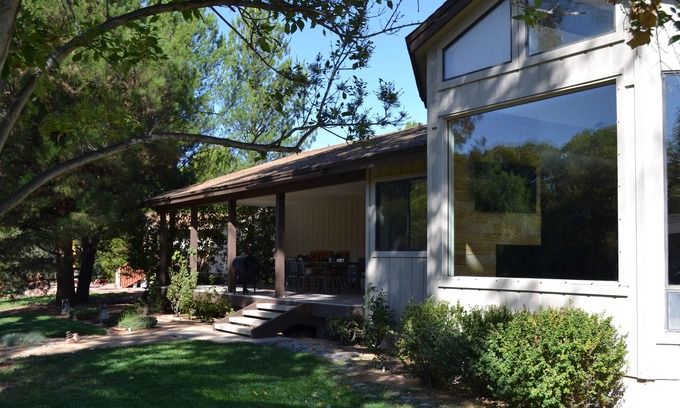 Cornville House | Relaxing Oak Creek Retreat