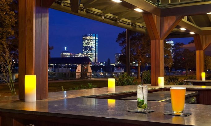 East Cambridge House | Relaxing Room in central Cambridge w/Pool & Charles River Views