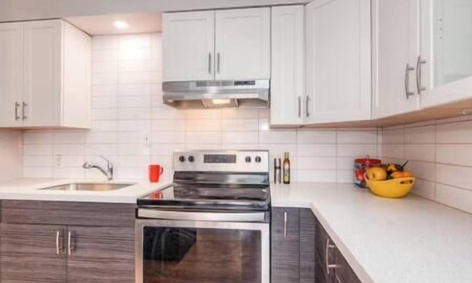 Victoria Hills House | Remodeled 5 beds home for Monthly & Longer Stay