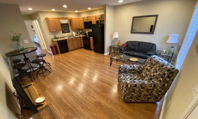 Elizabethtown Apartment | Renaissance Gardens 100 B