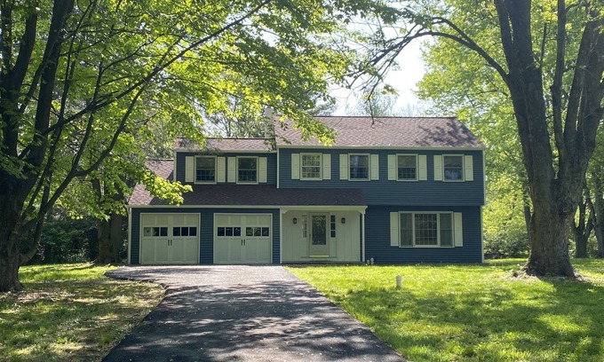 Downingtown House | Renovated 5 bedrooms. 6 beds. Great water pressure! New memory foam beds!
