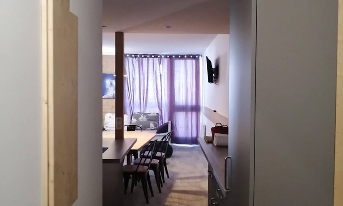 Arc-2000 Apartment | Renovated apartment near center, 2 cabins, balcony, free WIFI
