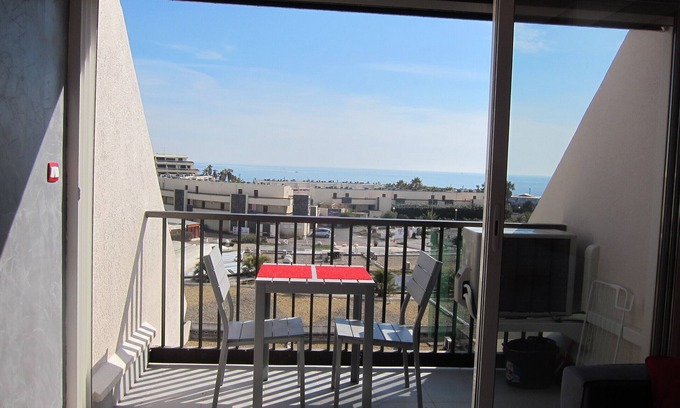 Naturist Village Condo | Renovated apartment renovated naturist village Cap d'Agde, beautiful sea view