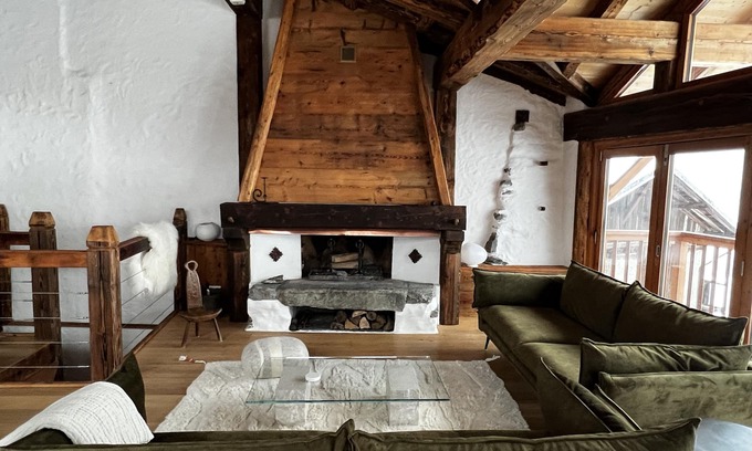 Sainte-Foy-Tarentaise Ski Chalet | Renovated 18th century chalet in charming alpine hamlet