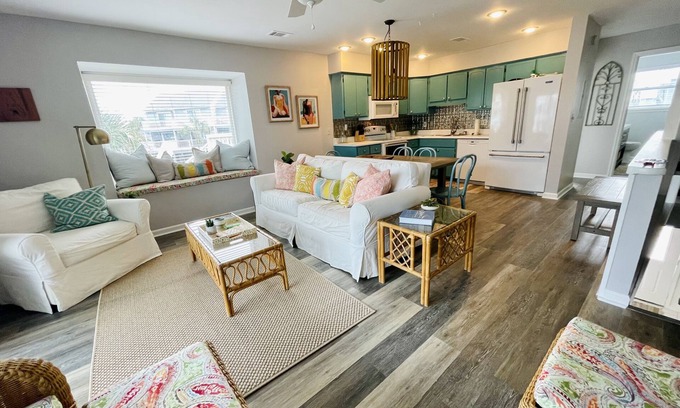 Port St. Joe House | Renovated Gulfview townhome just Steps to the Beach!