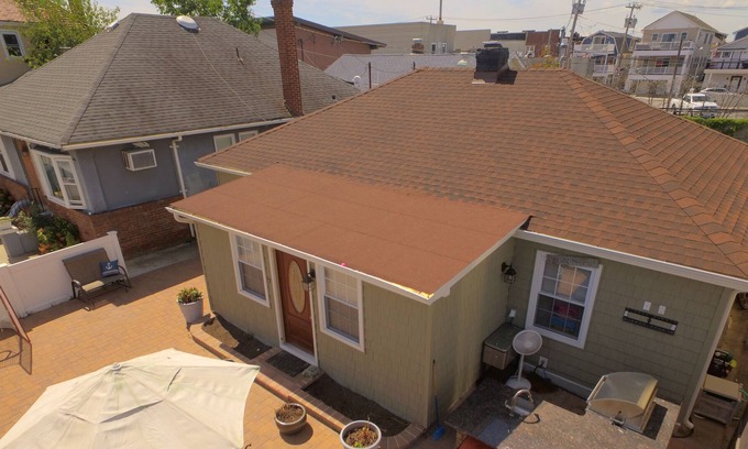 Long Beach House | Renovated Home 2 Blocks From Beach. Whole House Getaway In Long Beach!
