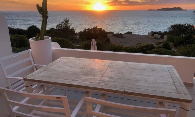 Sant Josep de sa Talaia Ski Chalet | Renovated modern seafront house with sublime sea views and direct sea access