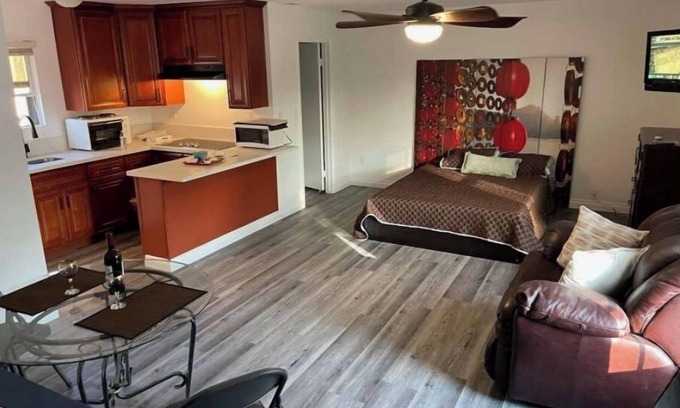 Home Gardens Apartment | Renovated Private Studio/Suite w/Kitchenette Bathroom (Abv Grg)