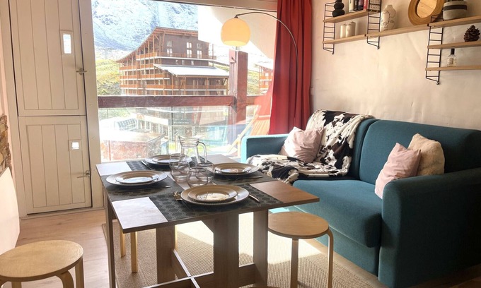 Arc-2000 Apartment | Renovated studio near ski lifts, 4 ppl, balcony, equipped kitchen