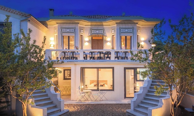Vaison-la-Romaine House | RESIDENCE 5* SPA SAINT QUENIN®️-30PERS-AIR-CONDITIONING-HEATED POOL-SPA 100M2