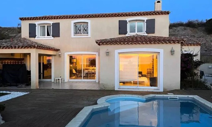 Port Leucate Villa | Residence 8jbart580-port Leucate - Villa private pool superb view etang leucate 8JBART580