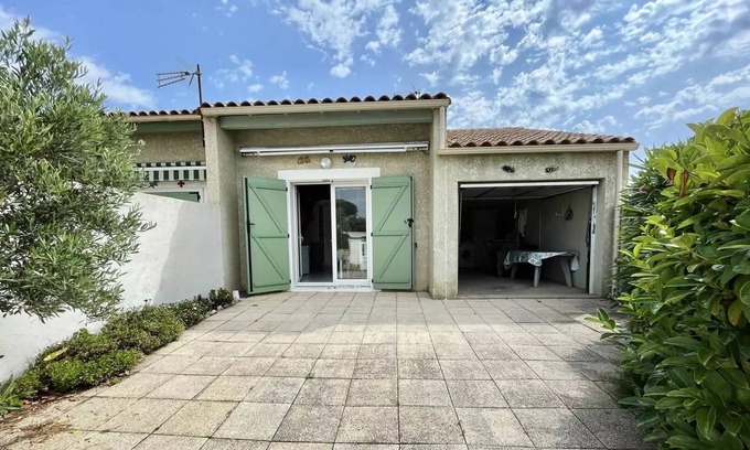 Port-la-Nouvelle Villa | Residence Cap Soleil 3 - Houses & Villas for 4 People