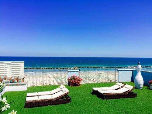 Torre Pedrera Apartment | Residence Frontemare