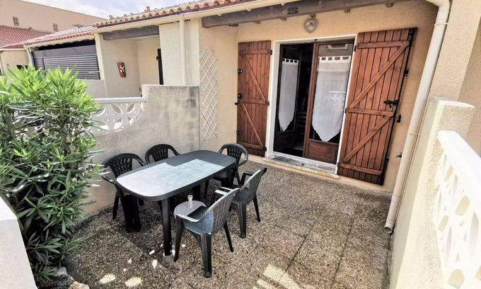 Leucate Villa | Residence Grande Bleue - Houses & Villas for 6 People