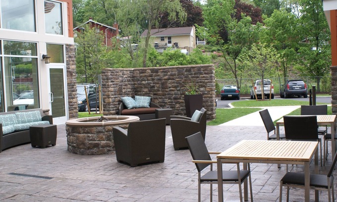 Level Green Hotel | Residence Inn by Marriott Pittsburgh Monroeville/Wilkins