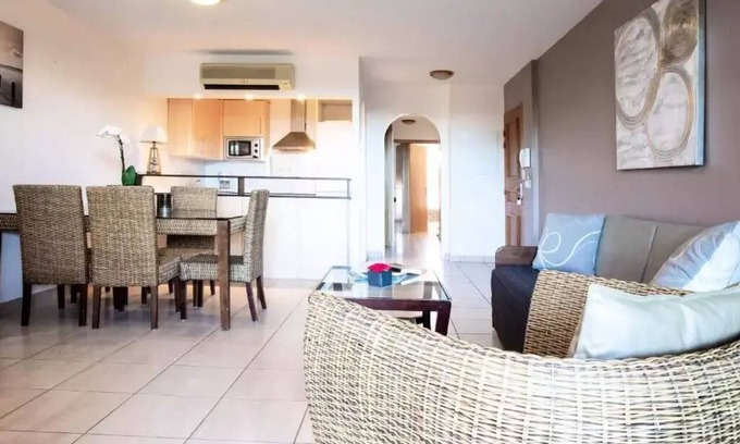 La Cote Radieuse Apartment | Residence Les Flamants Roses - 3 Rooms 6 People Sea Side
