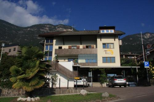 Caldaro Sulla Strada del Vino Apartment | Residence La Terrazza