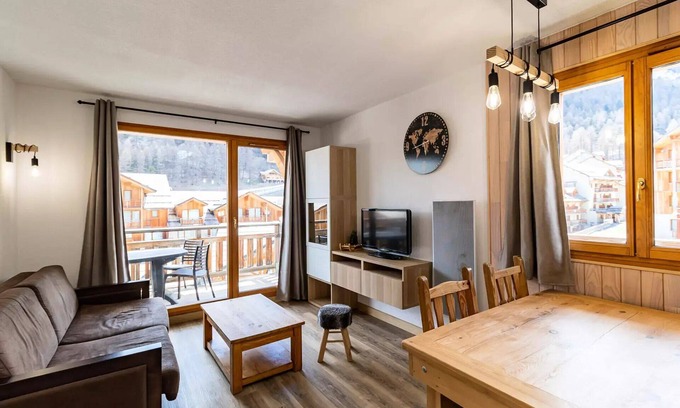 Les Orres Apartment | Residence Le Balcon Des Airelles - Warm renovated apartment Les Orres 1800