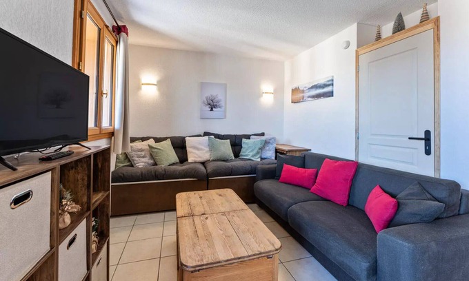 Les Orres Apartment | Residence Le Balcon Des Airelles - Duplex apartment for 7 people in Les Orres 1800