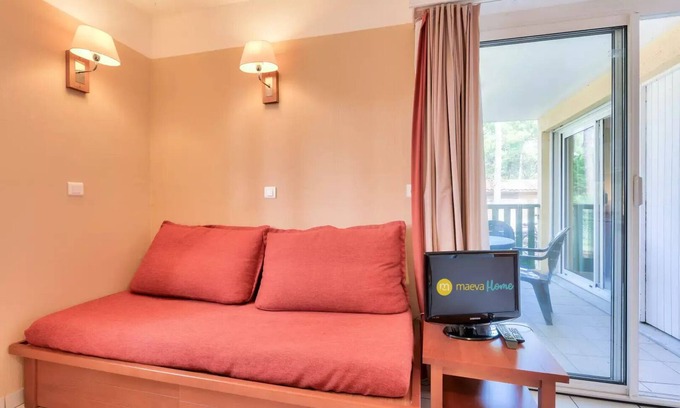 Maubuisson Apartment | Residence Les Grands Pins - maeva Home - 2 room apartment for 5 people - Selection