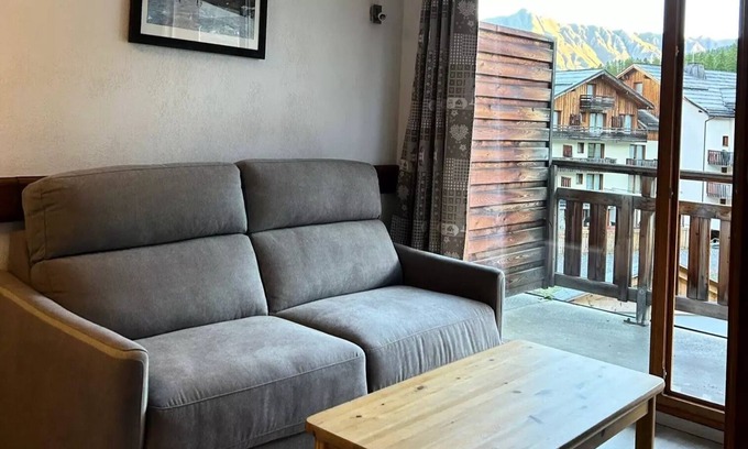 Les Orres Apartment | Residence Le Parc Des Airelles - Pleasant apartment at the foot of the slopes