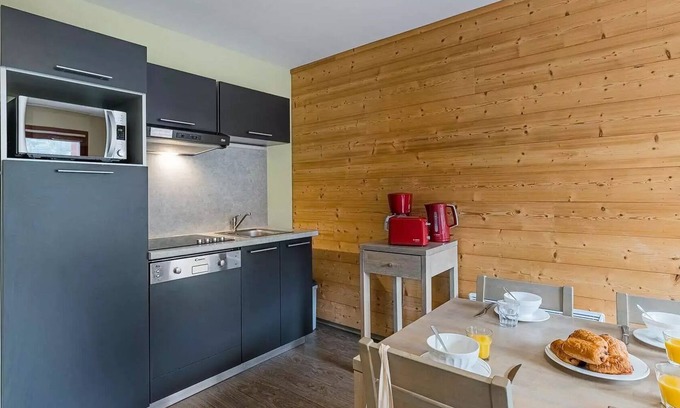 Vaujany Apartment | Residence Les Epinettes * - Mountain Corner Studio 4 People