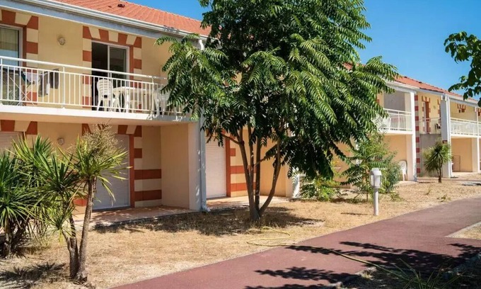 Le Verdon-sur-Mer Apartment | Residence Les Alcyons* - Studio cabin 4 people