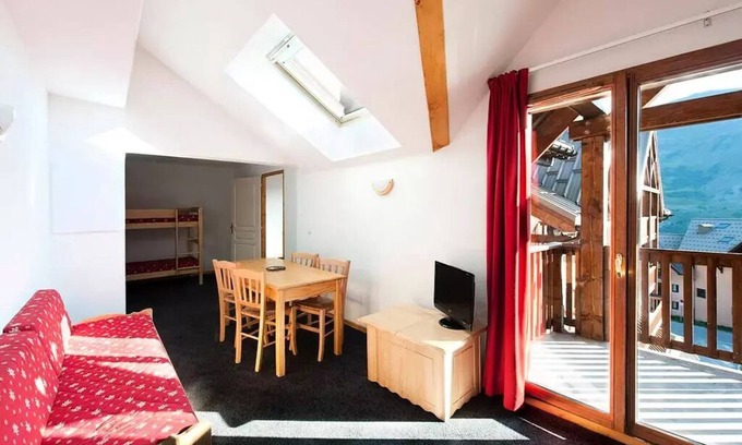 Valmeinier Apartment | Residence Les Hauts de Valmeinier * - 4 Room Apartment 6/8 People