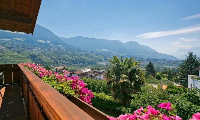 Tirolo Apartment | Residence Neuhof