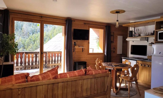Pra Loup Apartment | Residence Pra Roustan - Spacious studio with large terrace and beautiful open view in Pra Loup