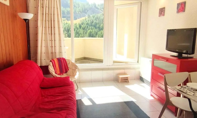 Isola Apartment | Residence St Pierre B9 - Very bright studio facing south next to the cable car