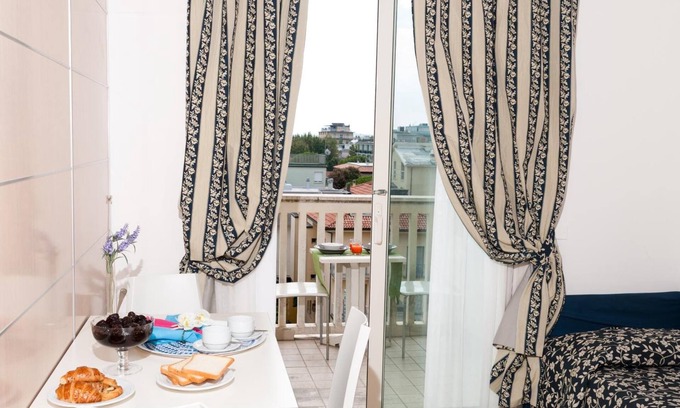 Miramare House | Residence T2