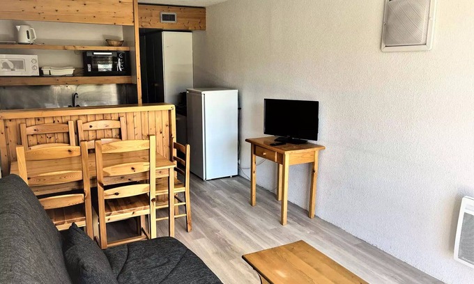 Arc-2000 Apartment | Residence Varet - Studio for 5 people in Arc 2000 with views of the slopes and the resort