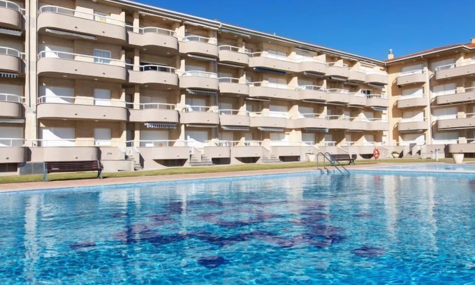 Els Griells Apartment | Residencial Manureva V by Interhome