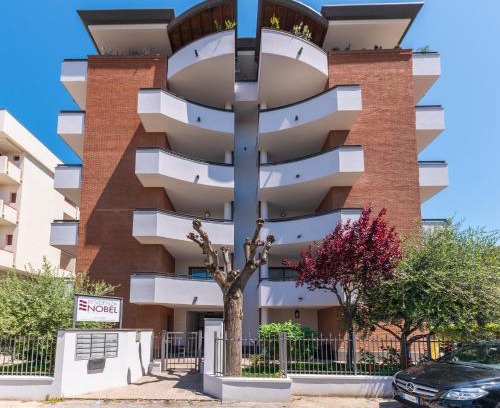 Torre Pedrera Apartment | Residenza Nobel Appartamenti