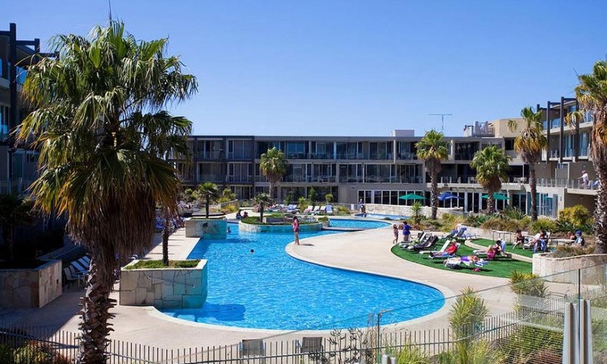 Torquay Apartment | Resort Apartment 257