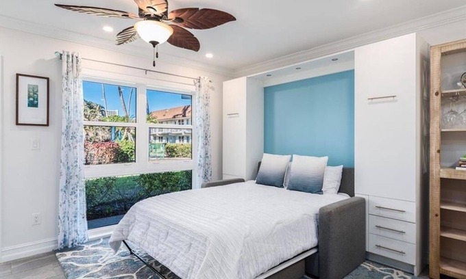 Marco Island Apartment | Resort living at its Finest in this Spectacular Studio Condominium