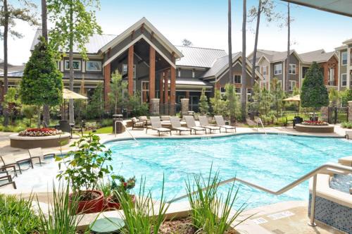Grogan's Mill Apartment | Resort Style Apartment/Home - The Woodlands