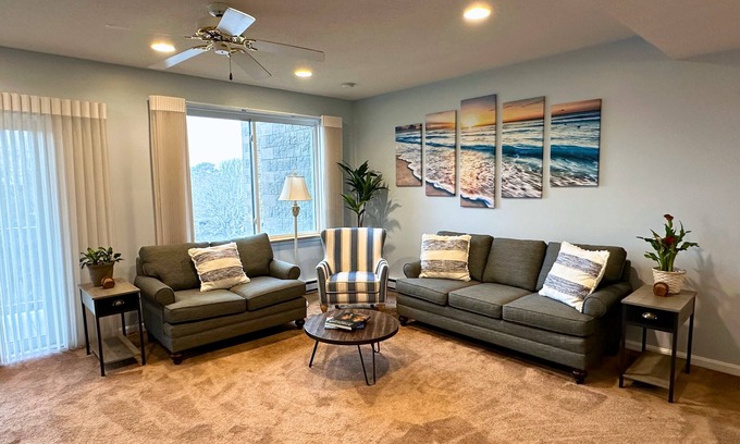 Barnstable County Condo | Resort Style Condo w/Exclusive Amenities: Private Beach, Saltwater Pool & More!