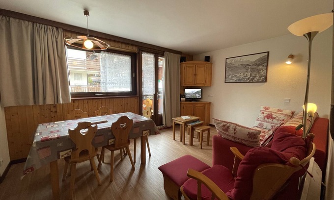 La Clusaz Apartment | Resse - Apartment 3* village center, near ski slope for 6 people