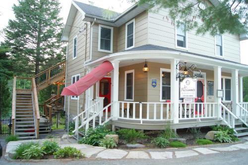 Val David Hotel | Restaurant et Gite Les Passionnés